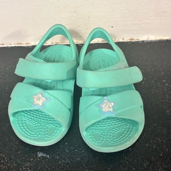 CROCS Other - Crocs Girls Classic Star Charm Sandals (Light Green)